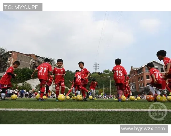 历代足球巨星汇聚一堂全明星阵容回顾与分析